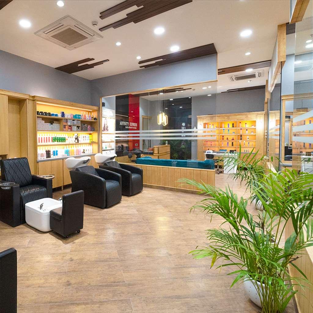 Clarion Hotel Epicure Dehradun Interno foto